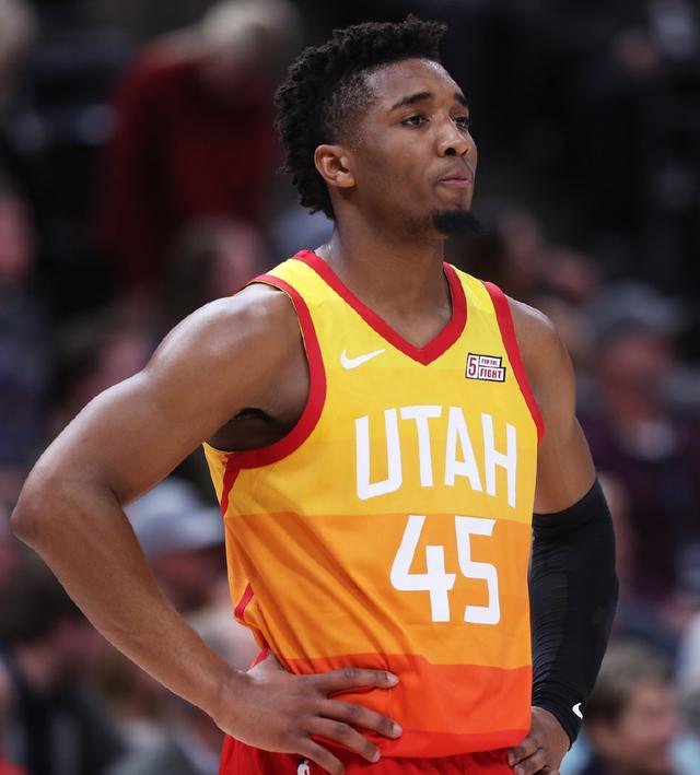 他们通过对 他们通过对