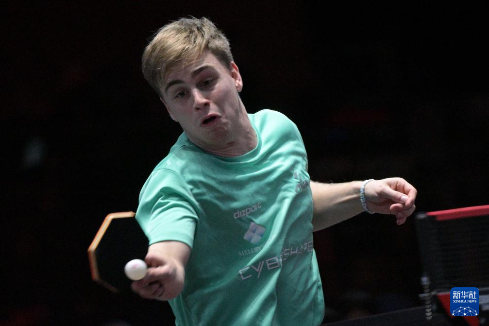 在与湖人队 在与湖人队